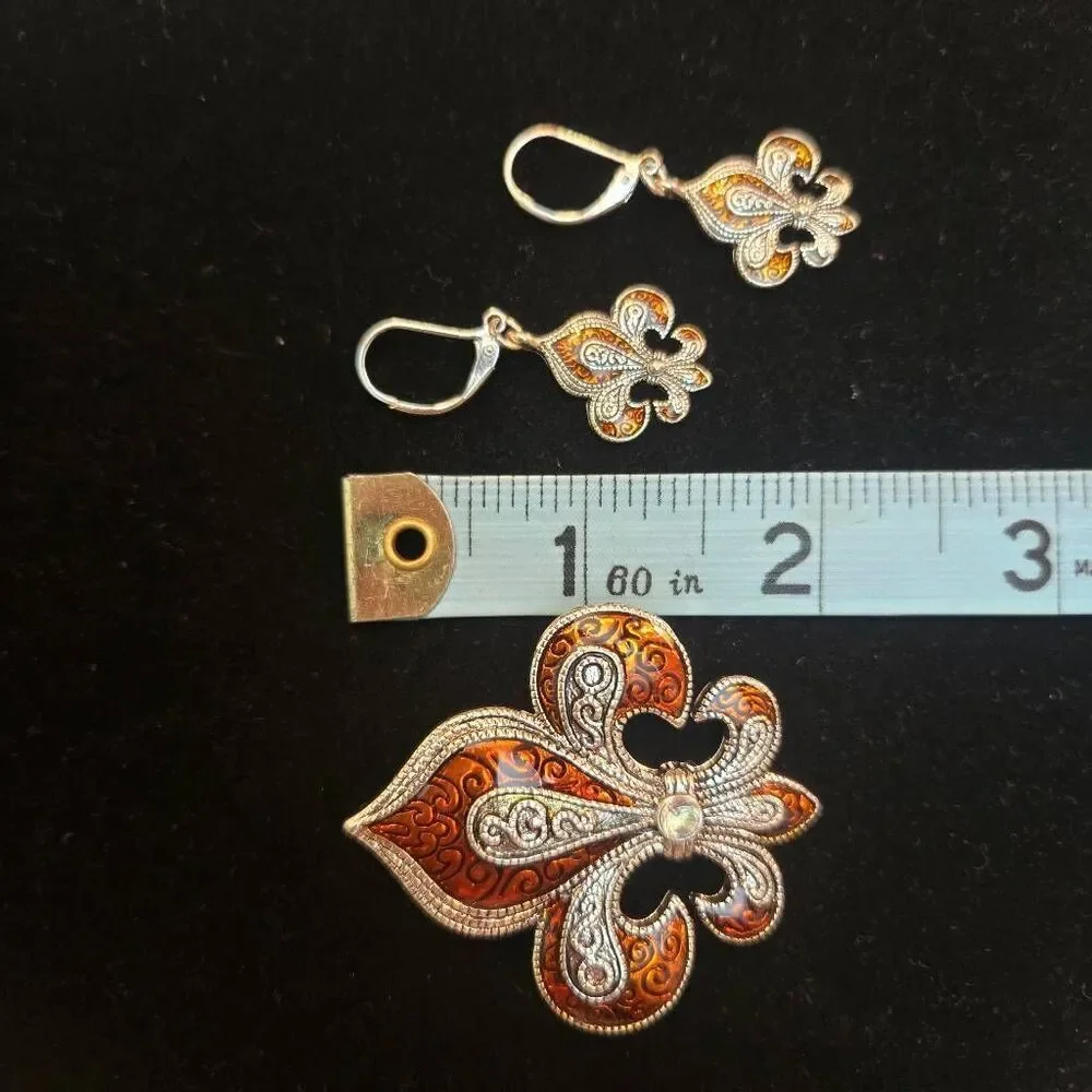 NEW Fleur De Lis Pendant / Pin with Earrings Silver & Orange